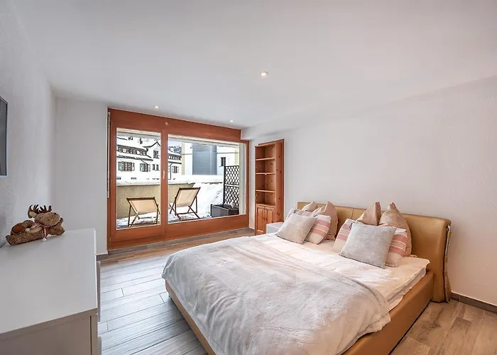 Esclusivo Bilocale Centralissimo Apartamento São Moritz